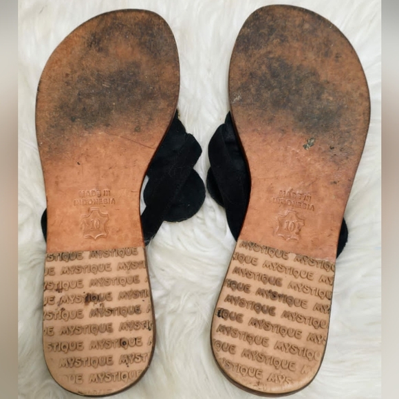 Mystique Iridescent Shell Beaded Thong Flat Sandal Women's Size 10 - Picture 6 of 6